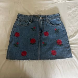 Denim Rose Skirt 🤍
